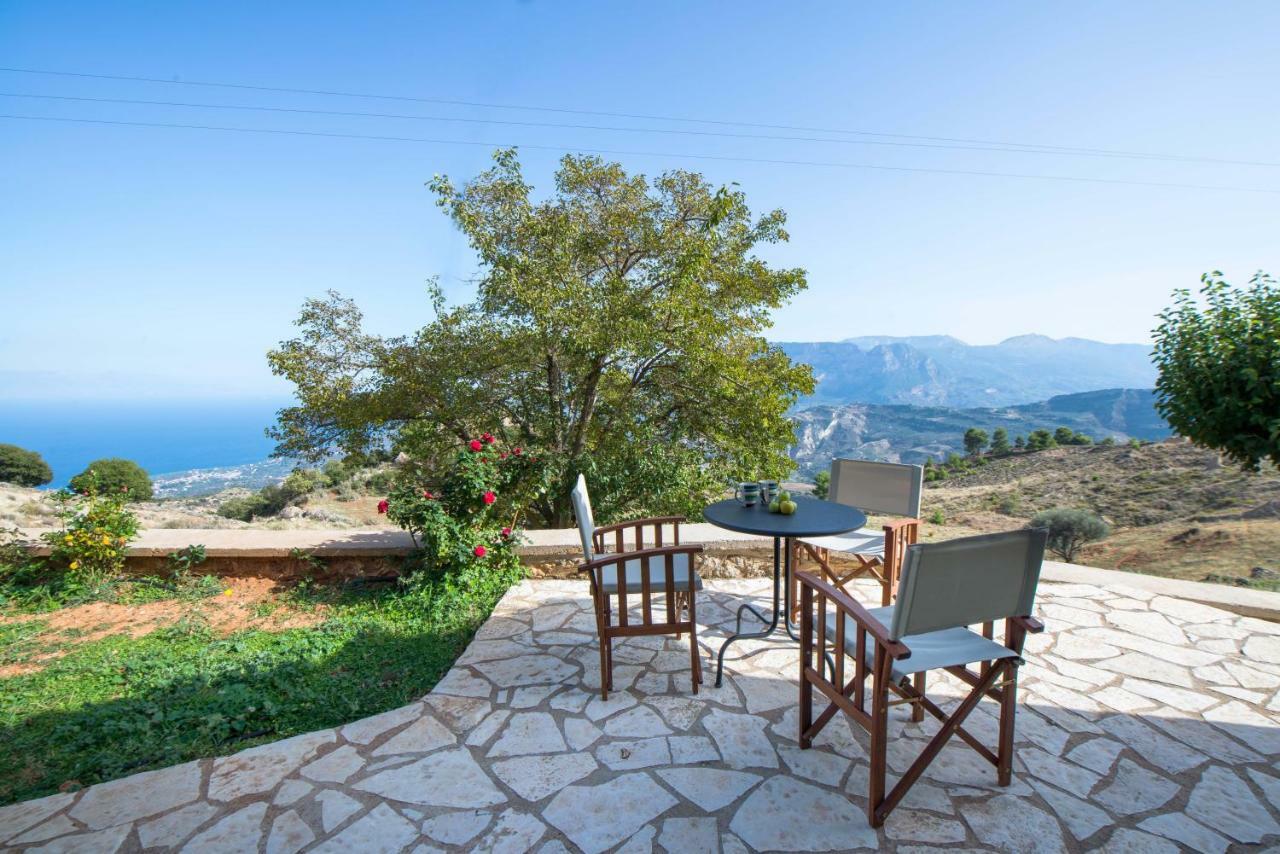 Villa Serenis Porovitsa Экстерьер фото